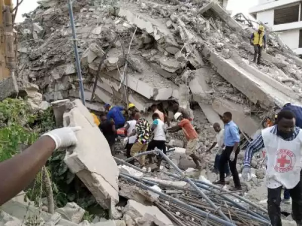 BREAKING: One Killed As 2-Storey Building Collapses In Lagos