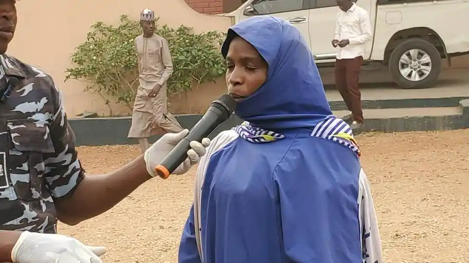 Zamfara police arrest female gunrunner who specialises in supplying arms to bandits