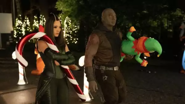 The Guardians of the Galaxy Holiday Special Clip: Drax & Mantis Visit Kevin Bacon