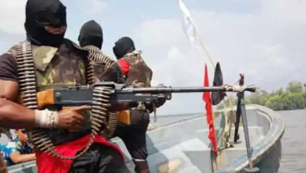 Militants Reportedly Attack Oil Vessel, Kill Sailor