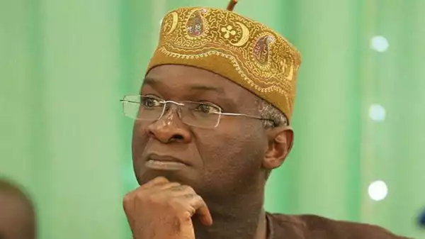 Naira Scarcity: Fashola Faults Keyamo, Says President’s Action Not Contempt of S’Court