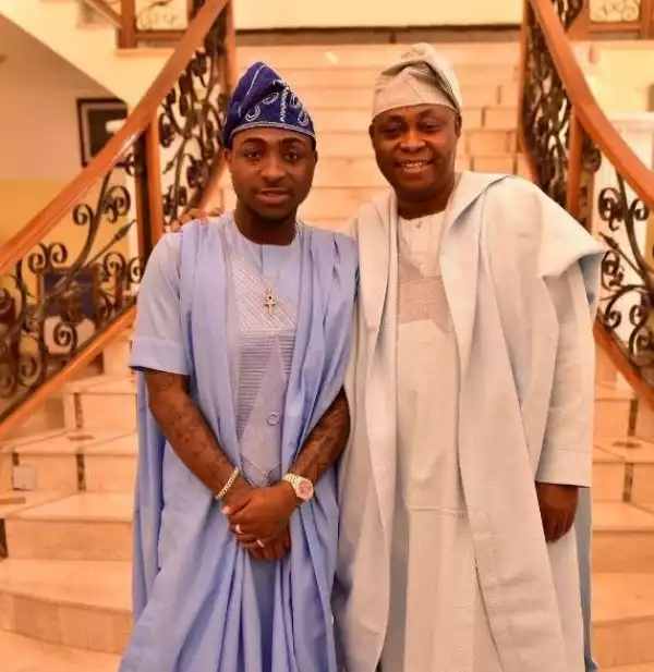 Woke Up To Another Land From My Father In Banana Island Again - Davido