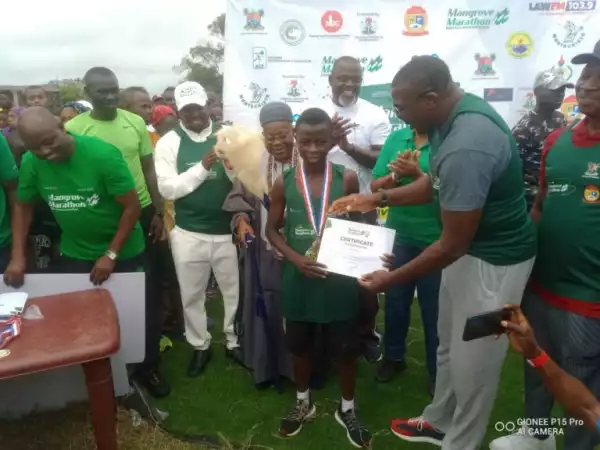 17-year-old beats Sowore, others to win Lagos marathon race
