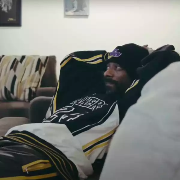Snoop Dogg – I Wanna Go Outside (Music Video)