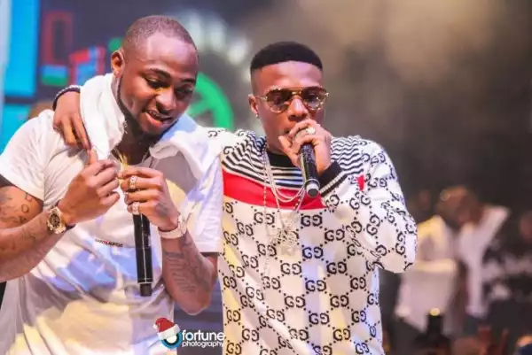 Na Collabo Remain - Nigerians React As Davido And Wizkid Settle Rift, Hug At A Lagos Nightclub (Video)