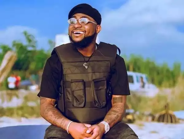 Davido Called Out For Allegedly Beating Up Bouncer Till He Started Bleeding