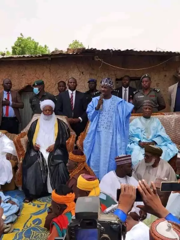 Bandits attack: Sokoto gov condoles with victims, donates cash