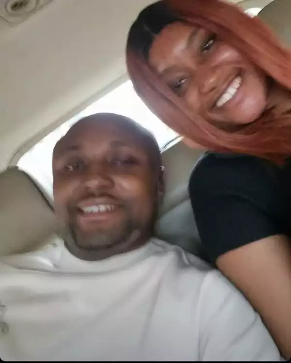 Davido’s Aide Isreal DMW Proposes to Girlfriend (Video)
