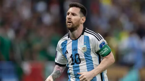Canelo Alvarez threatens Lionel Messi over alleged Mexico insult