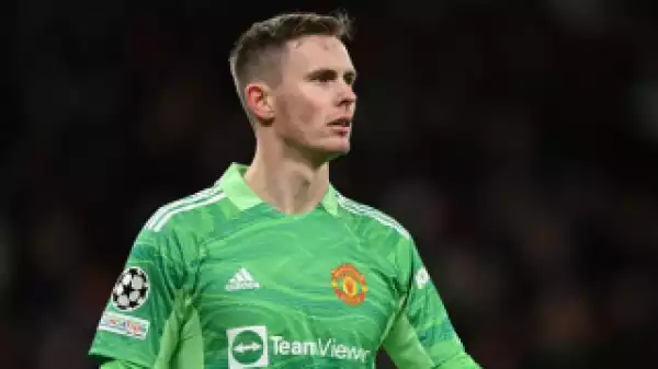 Nottingham Forest reach deal with Man Utd for keeper Henderson