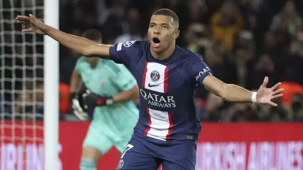 Kylian Mbappe denies asking to leave PSG in January