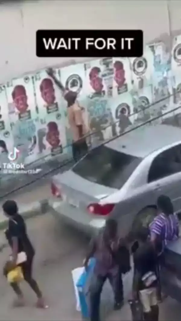 Man Confronted While Tearing Bola Tinubu’s Campaign Posters (Photos, Video)
