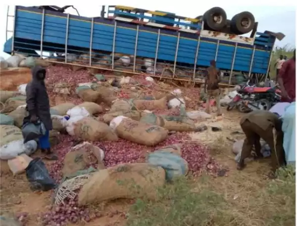 11 Onion Traders Die, Over 50 Others Injured In Kebbi Crash