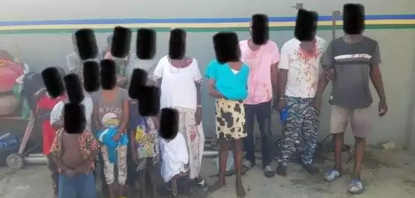 RRS Saves Grand Mother And Her Children After They Were Attacked By A Mob Who Thought They Were Kidnappers