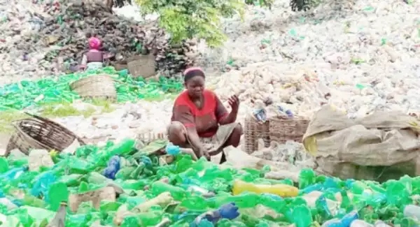 How Abuja Female Scavengers, Others Survive On Waste