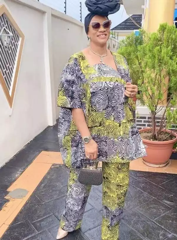 Actress Uche Nnanna Laments After Getting Stuck In Traffic By 1am In Lagos (Video)