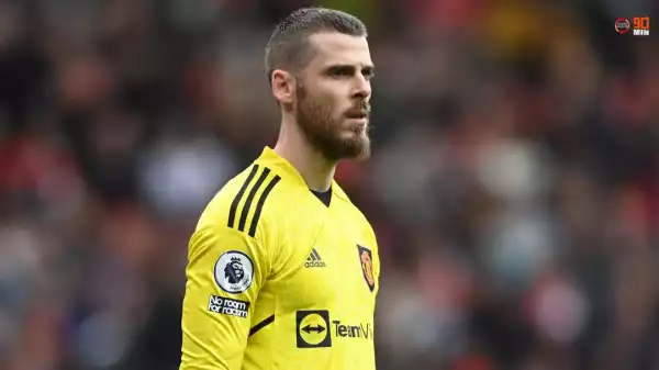 Man Utd actively searching for new goalkeeper as David de Gea contract talks continue