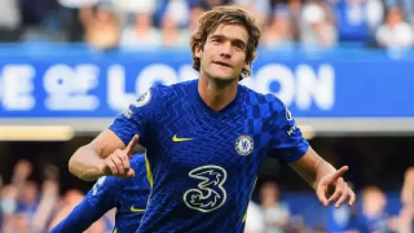 Chelsea fullback Alonso happy with his current form