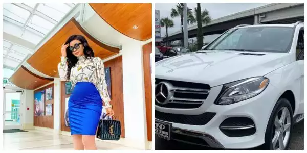 Nigerian lady buys her mom a brand new Mercedes Benz as Val’s gift (Photos)