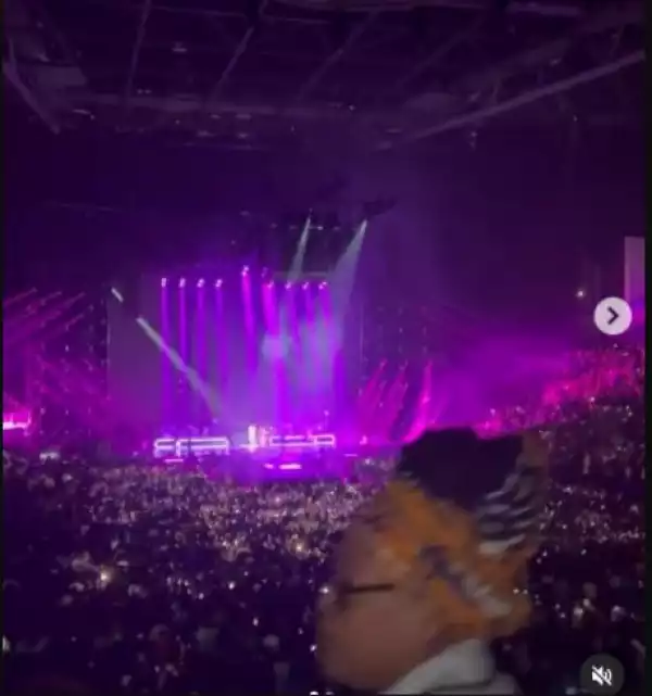 Videos From Davido’s Sold-Out Show In UK