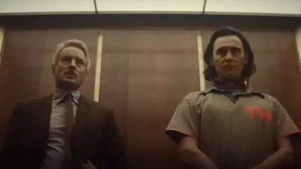 Loki Clip Introduces Owen Wilson’s Agent Mobius