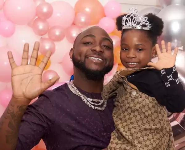 Davido’s First Daughter, Imade Celebrates His 30th Birthday, Shares Photo of The Singer With His Three Children Including Late Ifeanyi