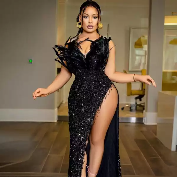 Nina Flaunts Her Curves In Figure-Hugging Dress To Celebrate 26th Birthday (Photos)