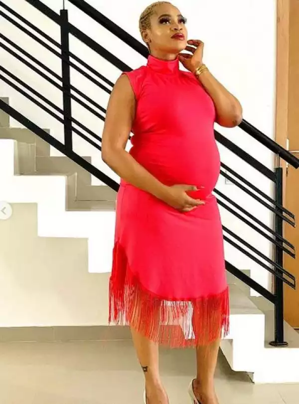 Actress Uche Ogbodo Reveals Why She Flaunts Her Baby Bump On Social Media