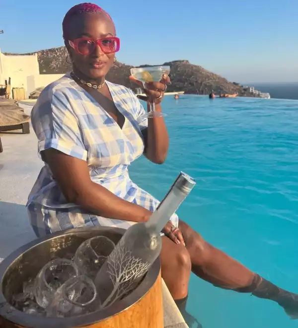 Twitter Users Blast Cuppy For Announcing Her Next Academic Pursuit