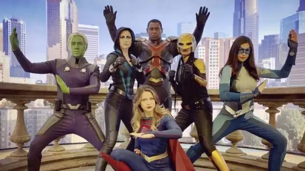 Supergirl Cast Say Their Goodbyes as Filming Wraps on Final Season