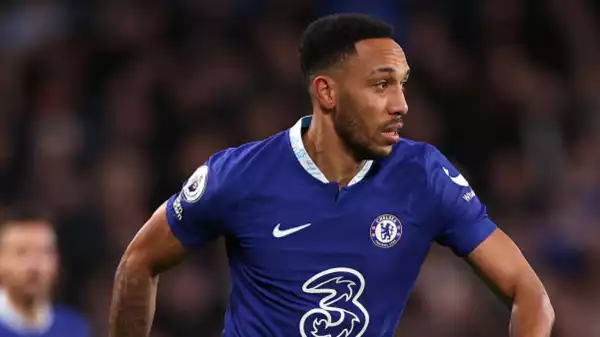 EPL: Free Hakim – Aubameyang aims dig at Chelsea as Ziyech joins new club