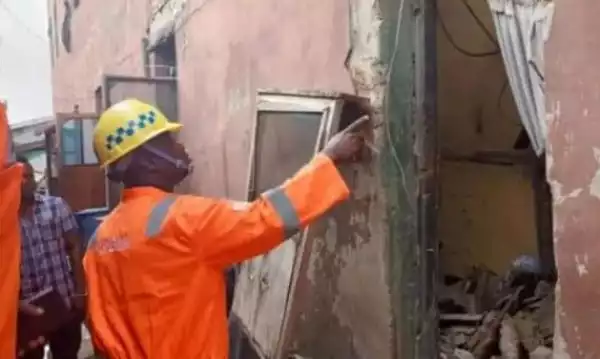 Elderly Woman Dies As Two Storey Building Collapse In Lagos
