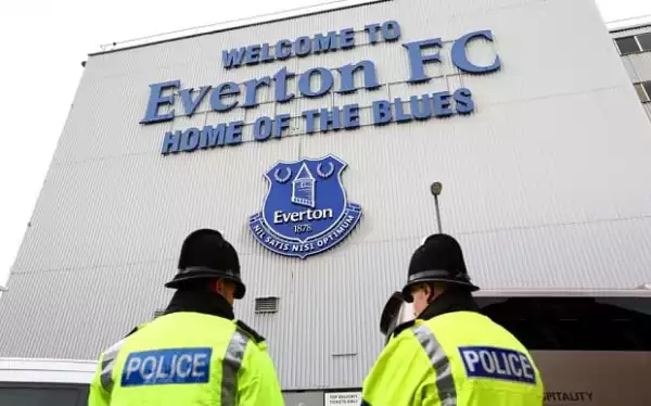 Everton put up for sale by owner