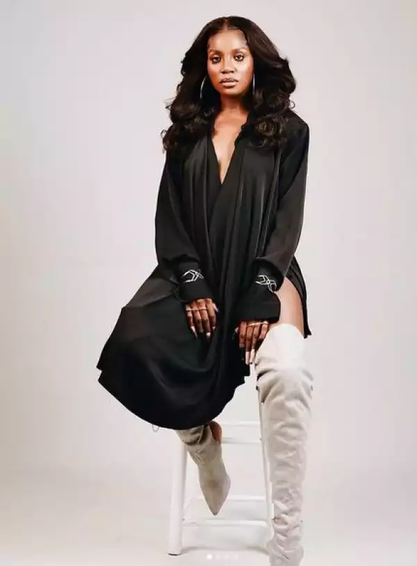 Seyi Shay Postpones London Concert Due To Health Issues