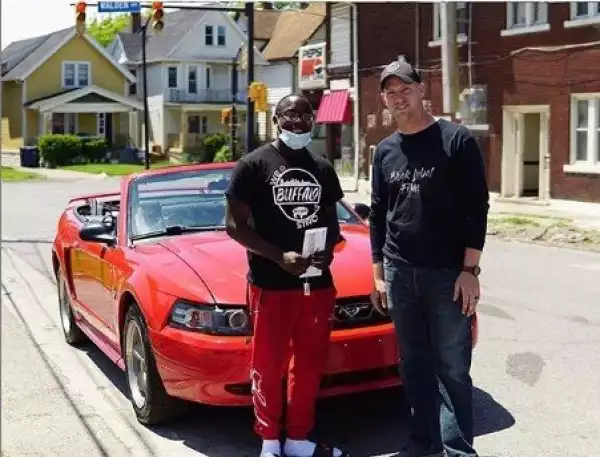 Teen Who Cleaned Up After A Protest Rewarded With A Car And Scholarship