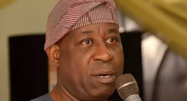 Labour unions to suspend protests after meeting Tinubu — Presidency