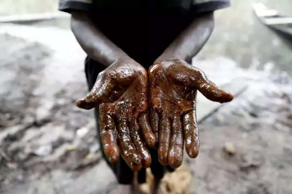 Well Operated By Eroton Spills Crude Oil In Niger Delta For Two Weeks