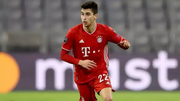 Leeds agree deal to sign Marc Roca from Bayern Munich