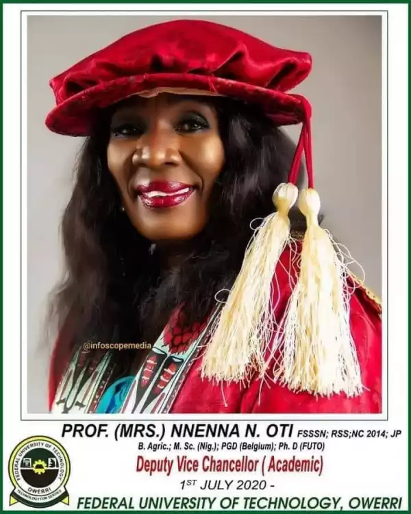 Abia INEC Returning Officer, Nnenna Oti Receives Heroic Welcome in FUTO (Video)
