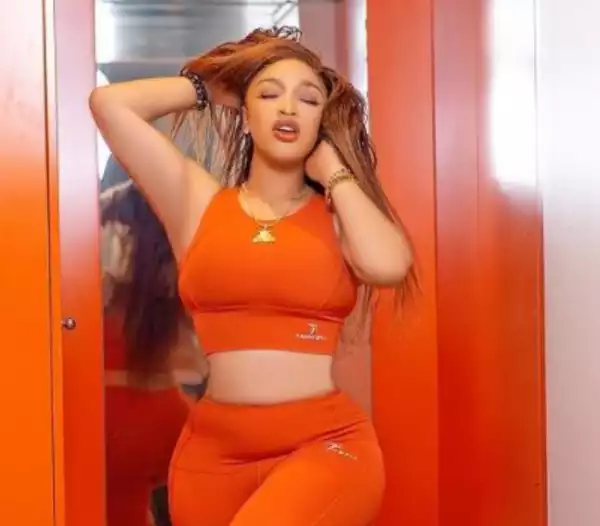 Tonto Dikeh Mocked For Flaunting Her Pants In A Park