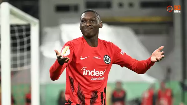 Eintracht Frankfurt set Randal Kolo Muani price tag