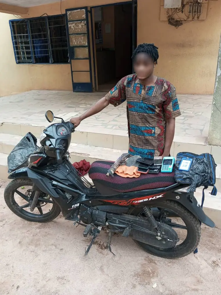 Ondo police arrest 22-year-old suspected armed robber who posed as Good Samaritan, robbed and raped stranded woman at gunpoint