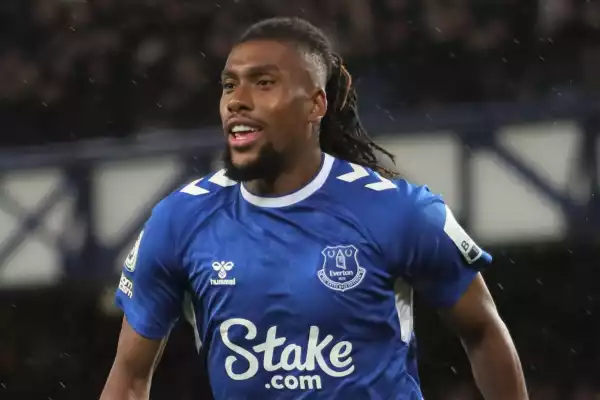 Transfer: Everton battling to keep Iwobi
