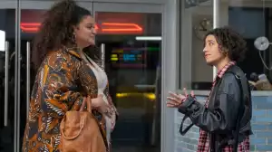 Babes Trailer Previews Emotional Comedy Starring Ilana Glazer & Michelle Buteau