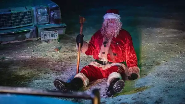 Christmas Bloody Christmas Trailer: Killer Santa Goes on a Rampage in Slasher