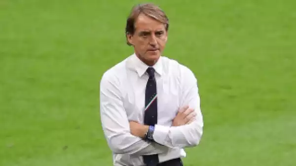 Italy coach Roberto Mancini discussed inside Man Utd board room