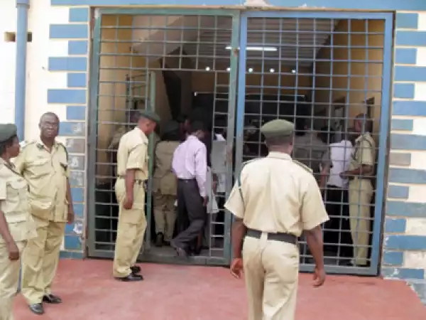 How Two Internet Fraudsters Landed In Jail In Lagos